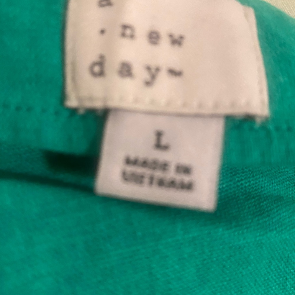 A New Day Emerald Green Knee-Length Pencil Skirt - Picture 2 of 5